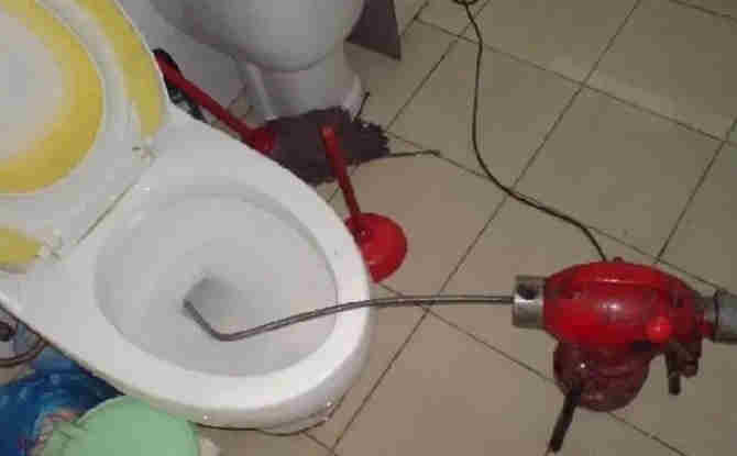 赣县马桶通下水